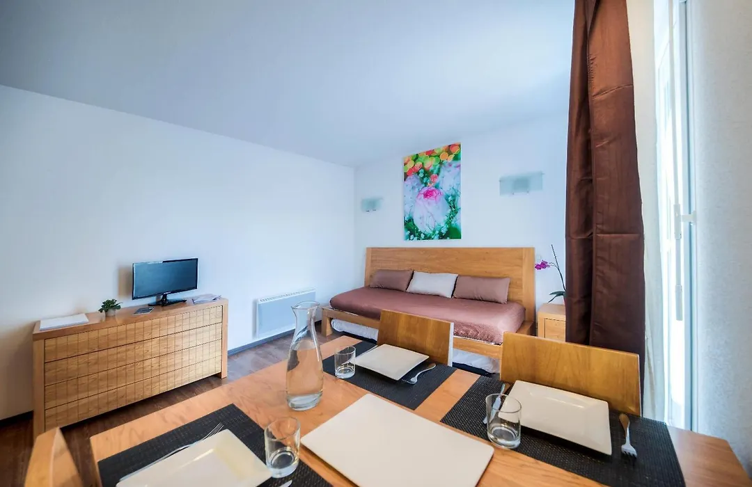 Comfort Aparthotel Mutzig Portes D'Alsace-1